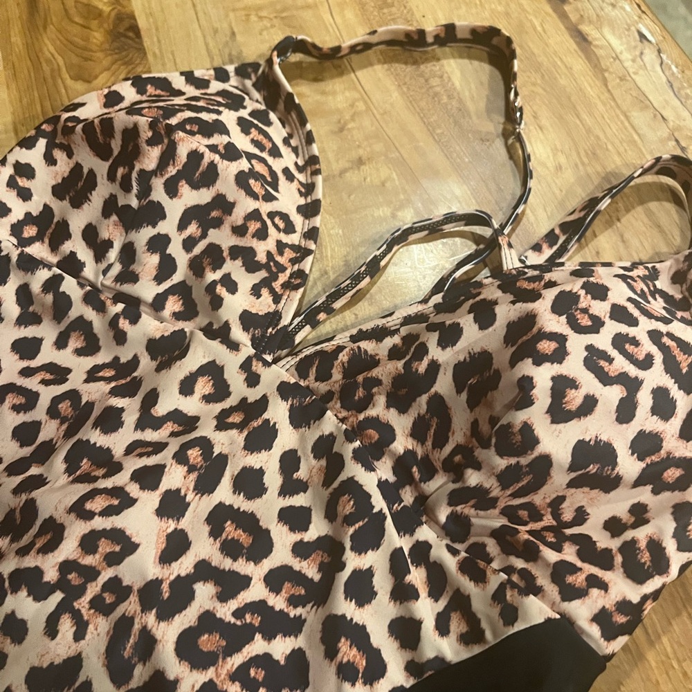Leopard Print One-Piece Swimsuit - Picture 5 of 11